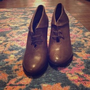 Vintage Me Too Booties